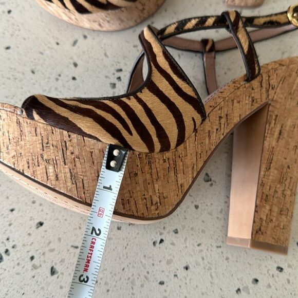 Vince Camuto VC-Deville Tan/Brown Leather Zebra Print Cork Platform Sandals Sz 9 - Picture 7 of 12